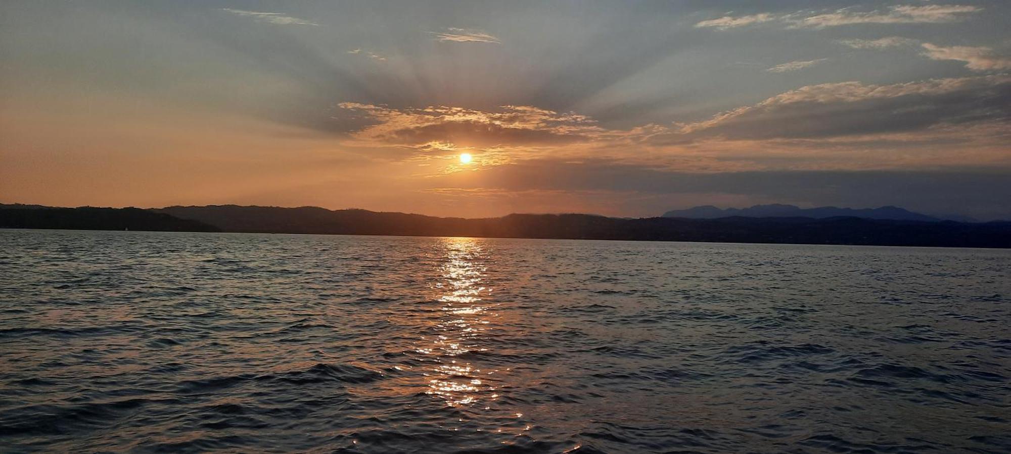Country Esmera Desenzano del Garda Zewnętrze zdjęcie
