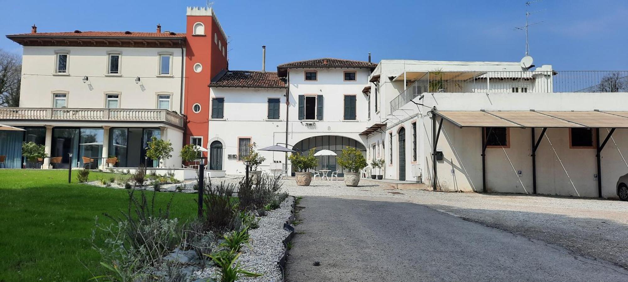 Country Esmera Desenzano del Garda Zewnętrze zdjęcie